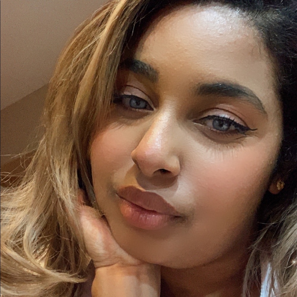 Meet your Posher, Sami